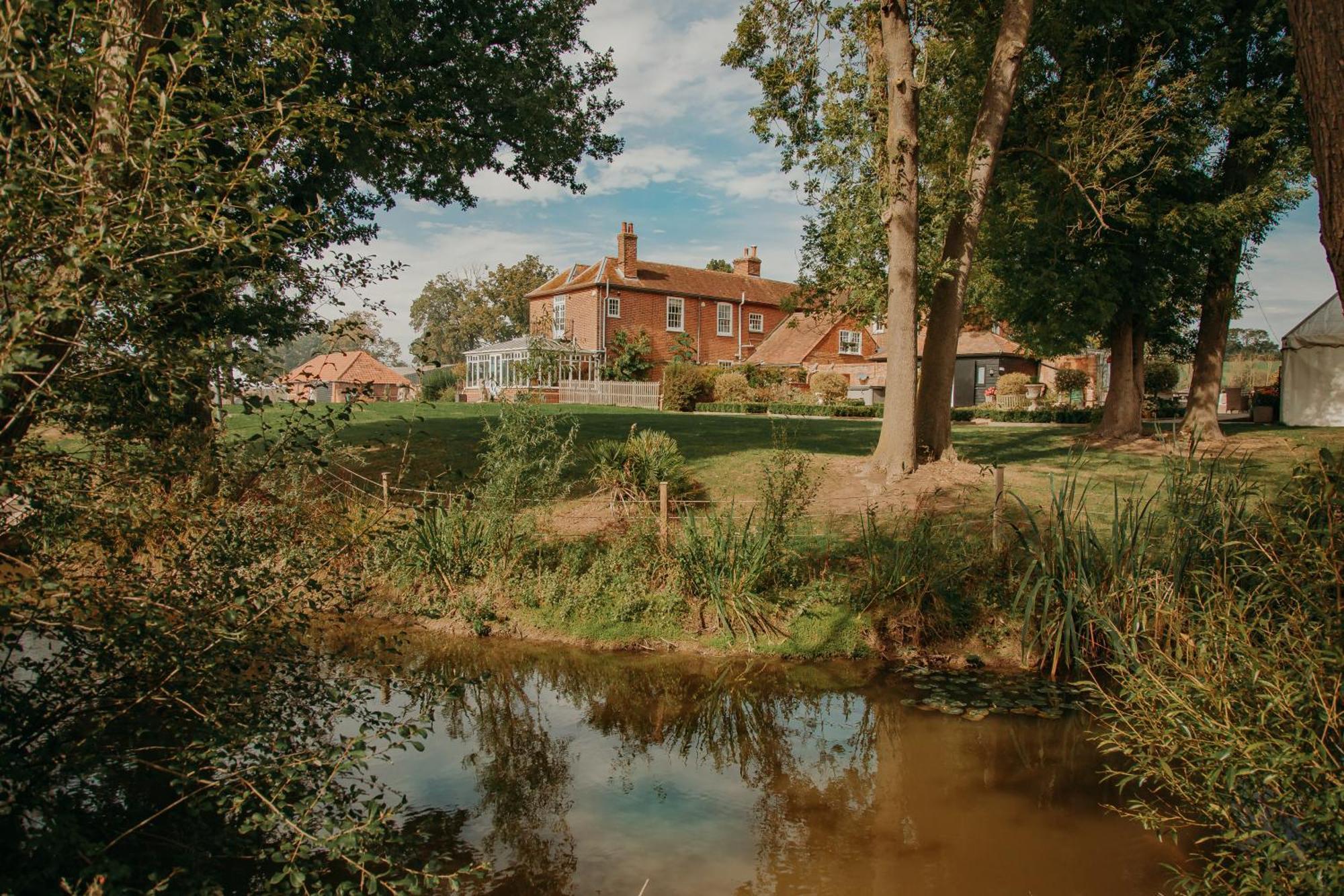 B&B Downham Hall Wickford Ngoại thất bức ảnh